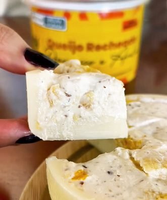 queijo-recheado-com-requeijao-damasco-13