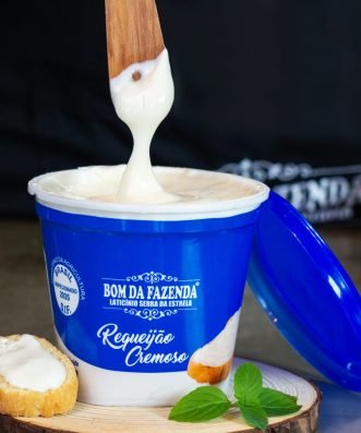 requeijao-cremoso-bom-da-fazenda400-03